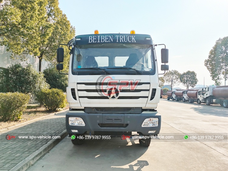 BEIBEN Water Tank Truck - Front Side